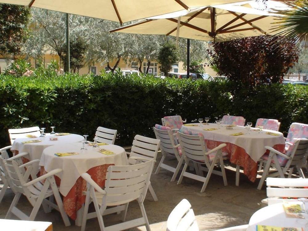Gallia Club Hotel Cesenatico Exterior foto