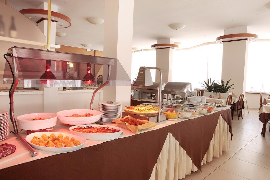 Gallia Club Hotel Cesenatico Exterior foto